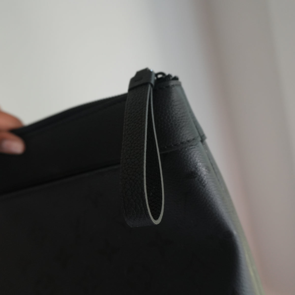 LOUIS VUITTON Pochette Voyage Souple Monogram Midnight