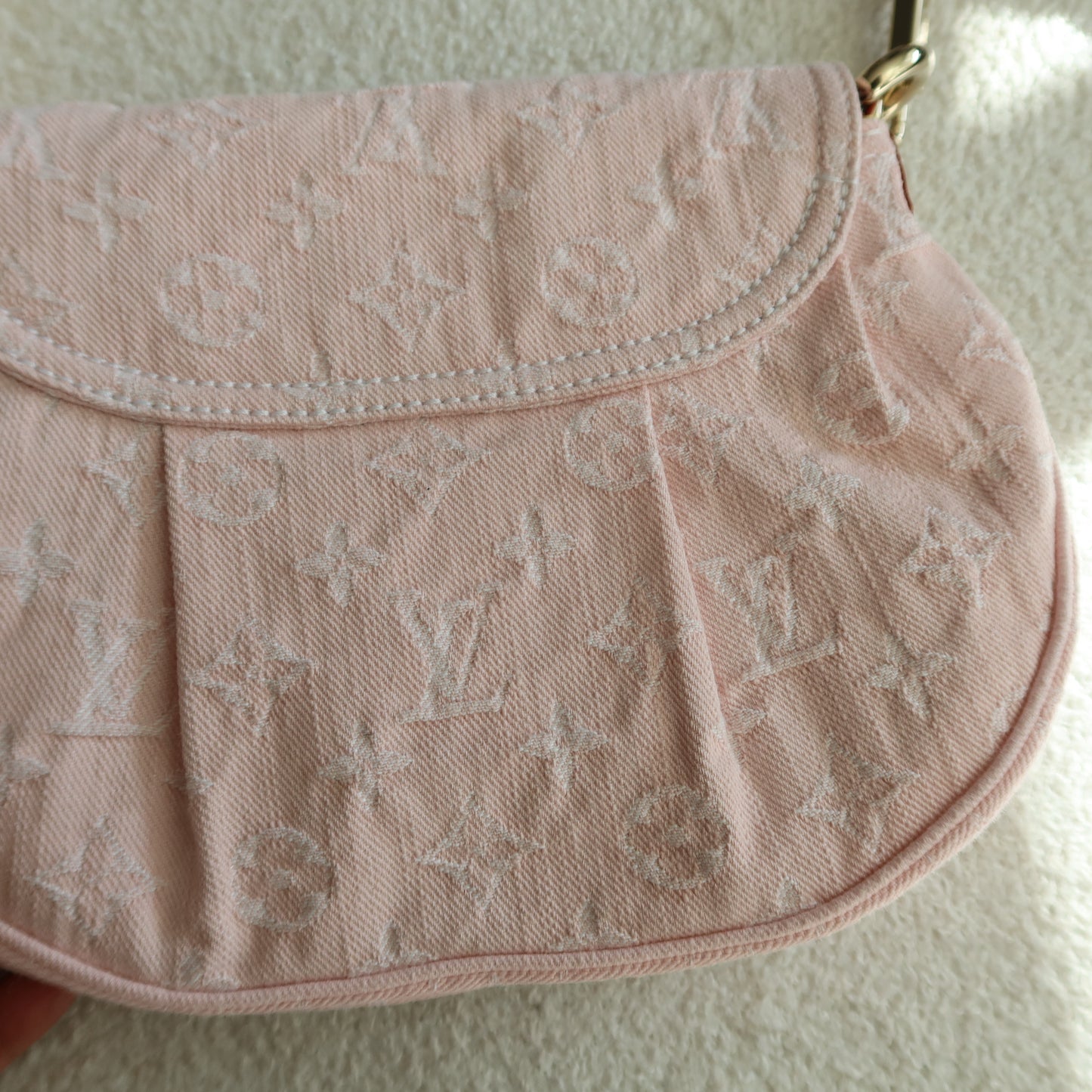 LOUIS VUITTON Light Pink Denim Sunset