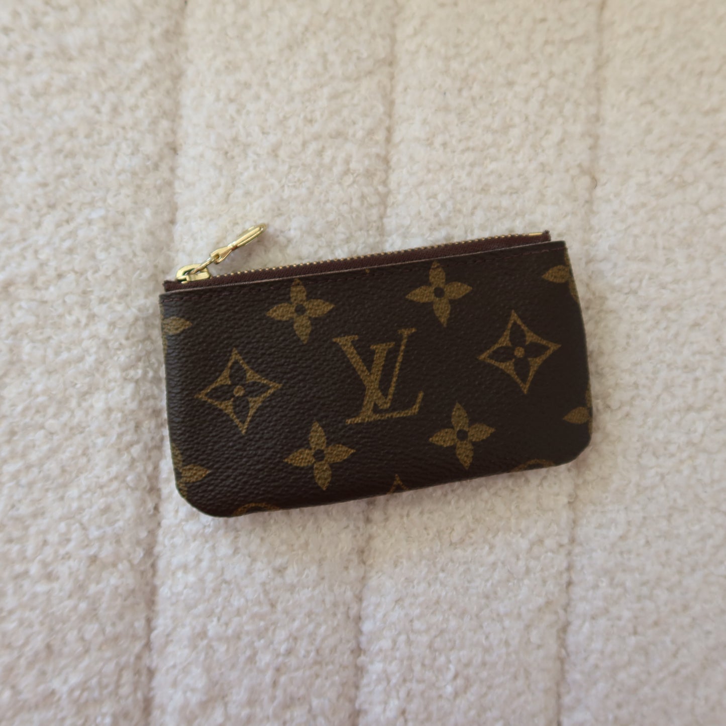LOUIS VUITTON Monogram Key Cles