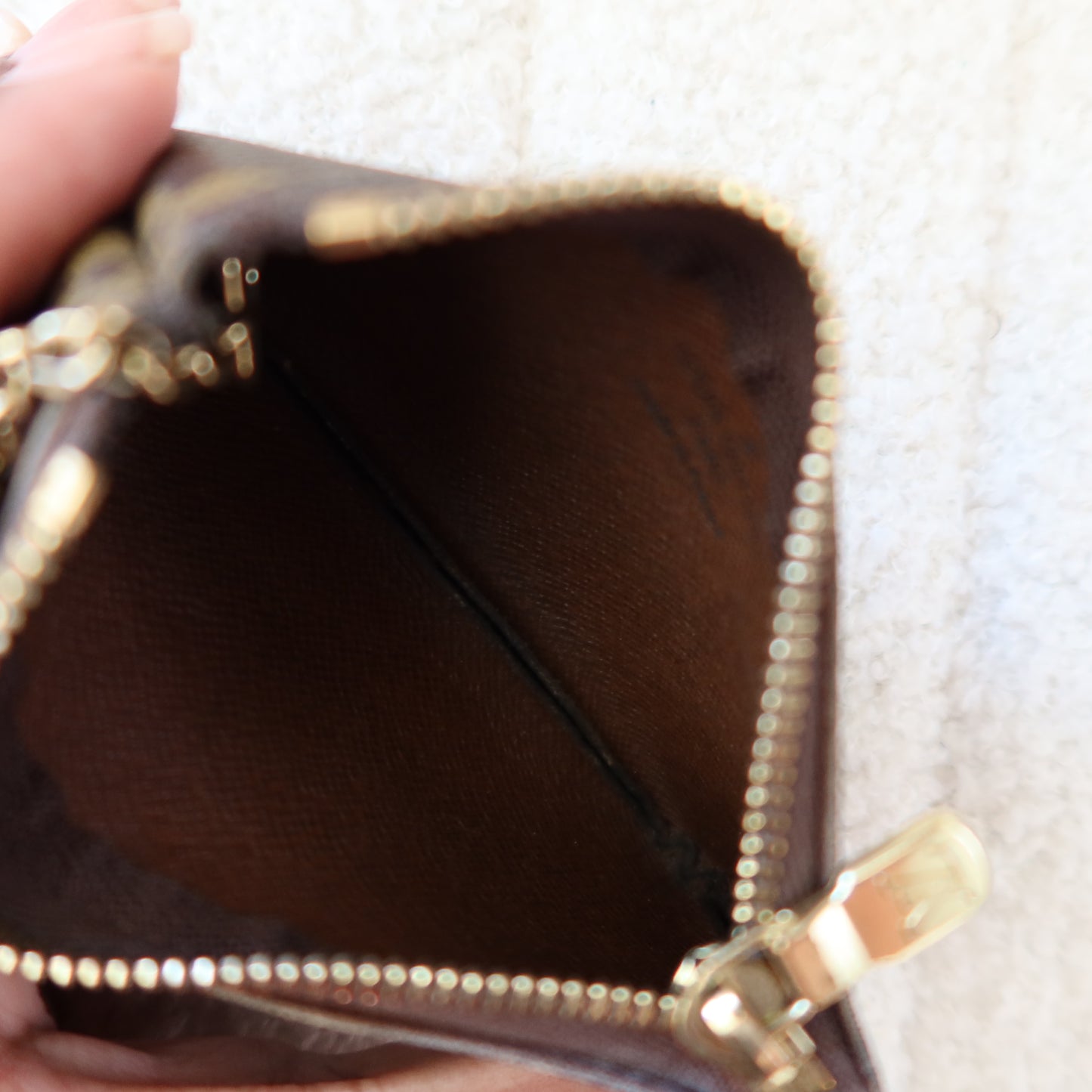 LOUIS VUITTON Monogram Key Cles