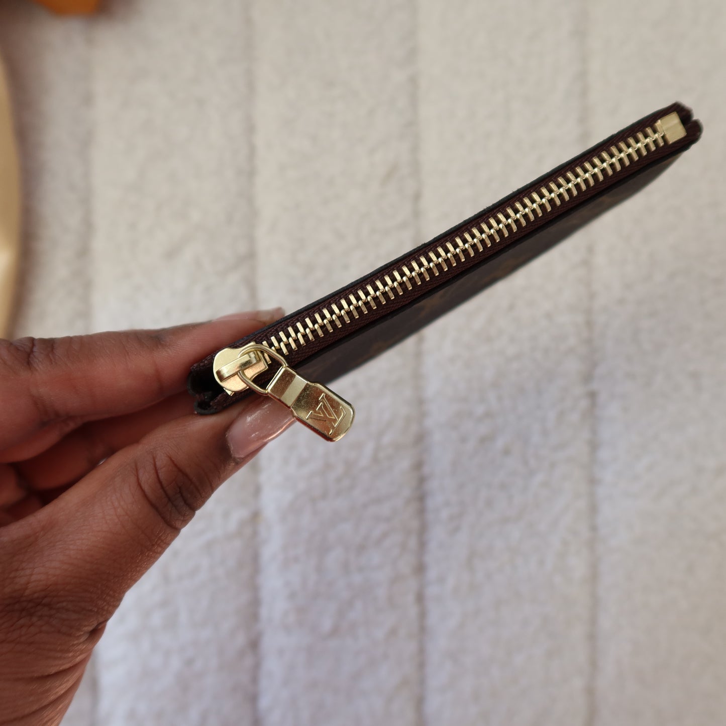 LOUIS VUITTON Monogram Key Cles