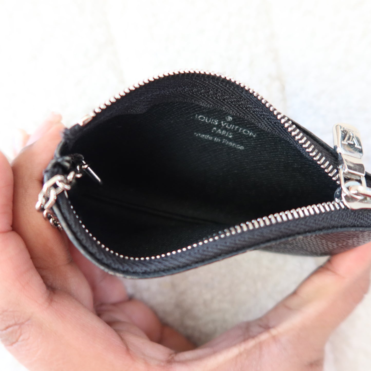 LOUIS VUITTON Damier Graphite Key Cles
