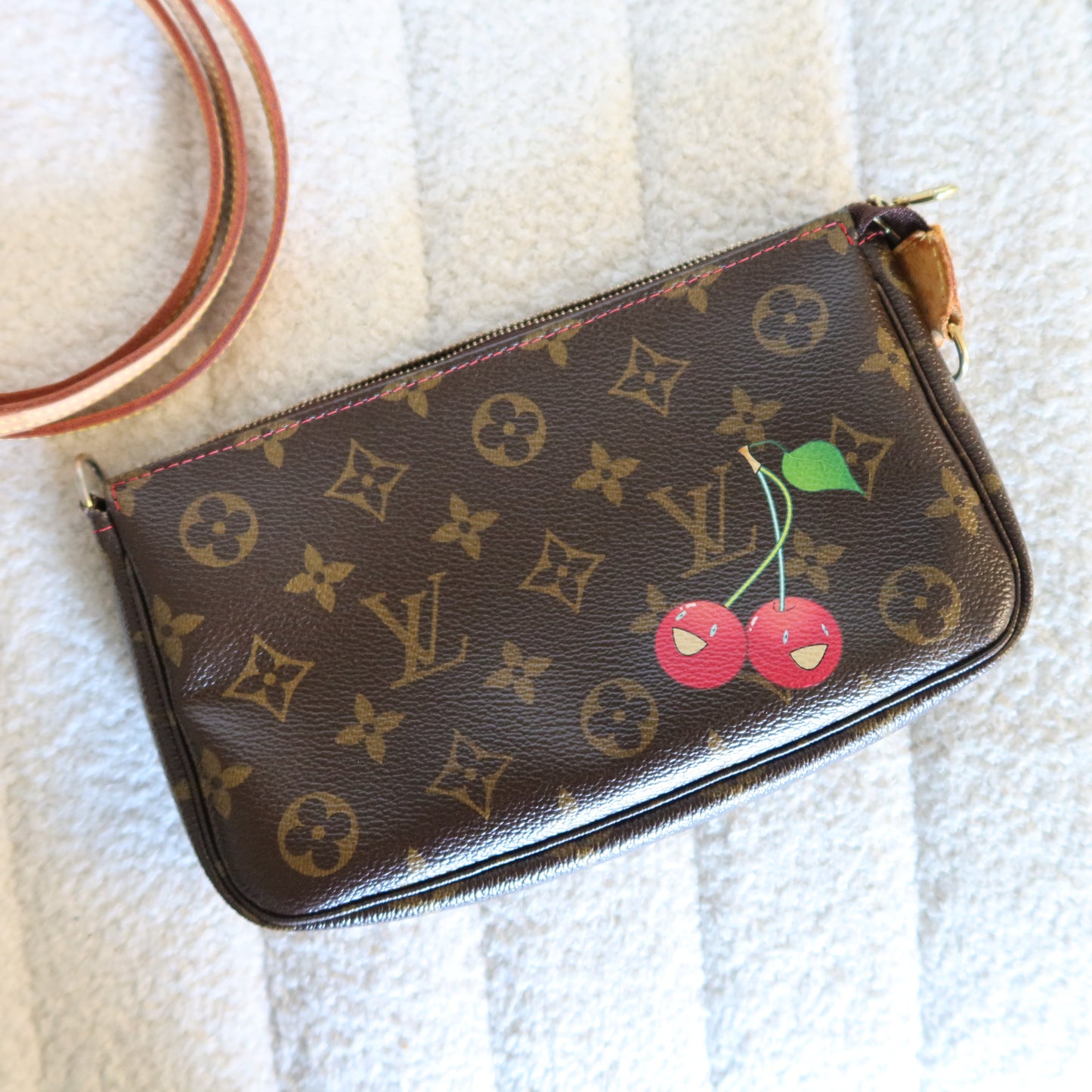 LOUIS VUITTON Monogram Murakami Cherries Pochette Accessoires