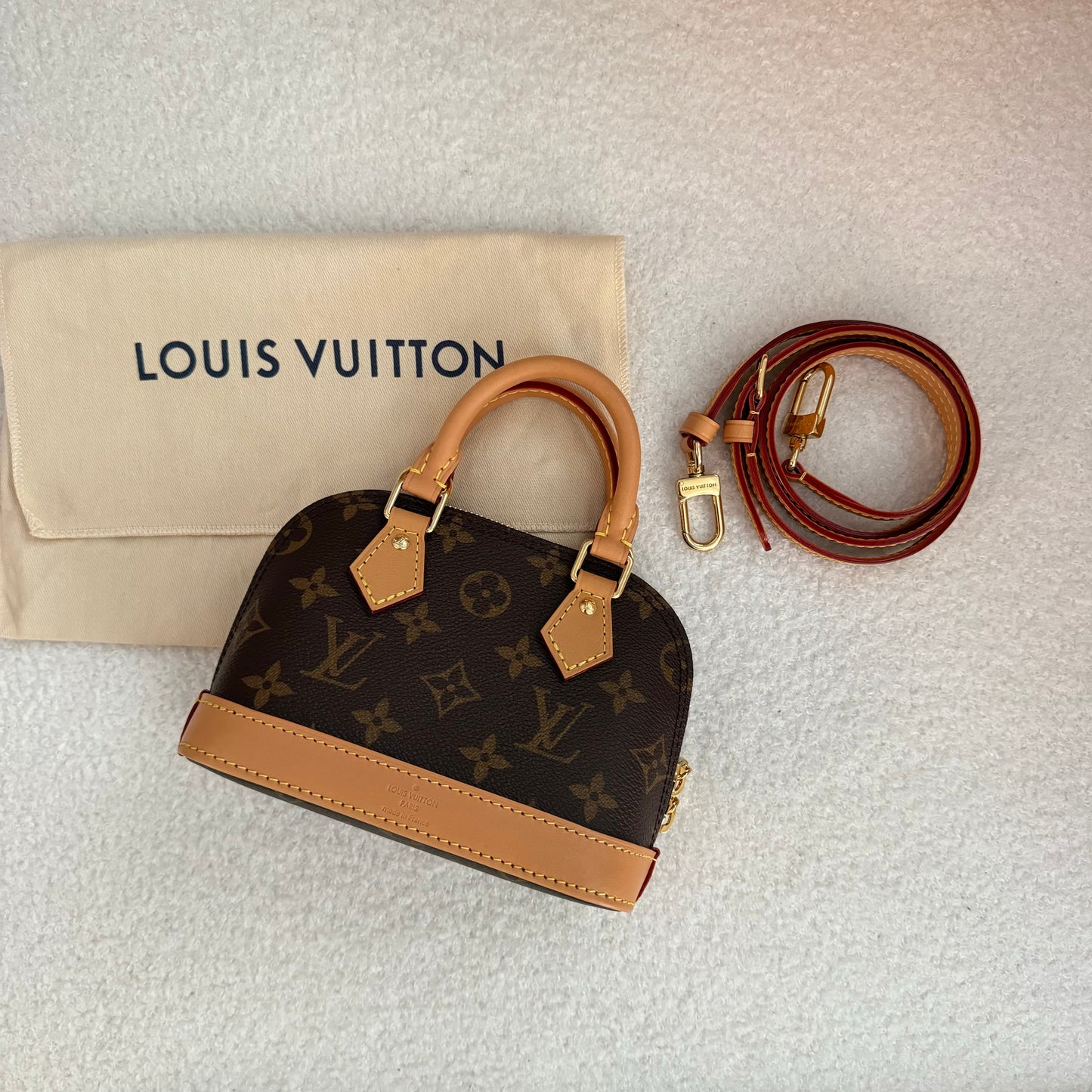 LOUIS VUITTON Monogram Nano Alma