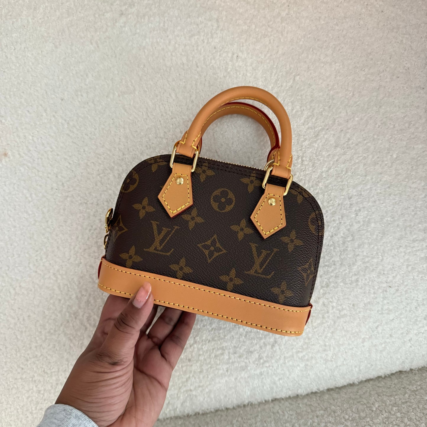 LOUIS VUITTON Monogram Nano Alma