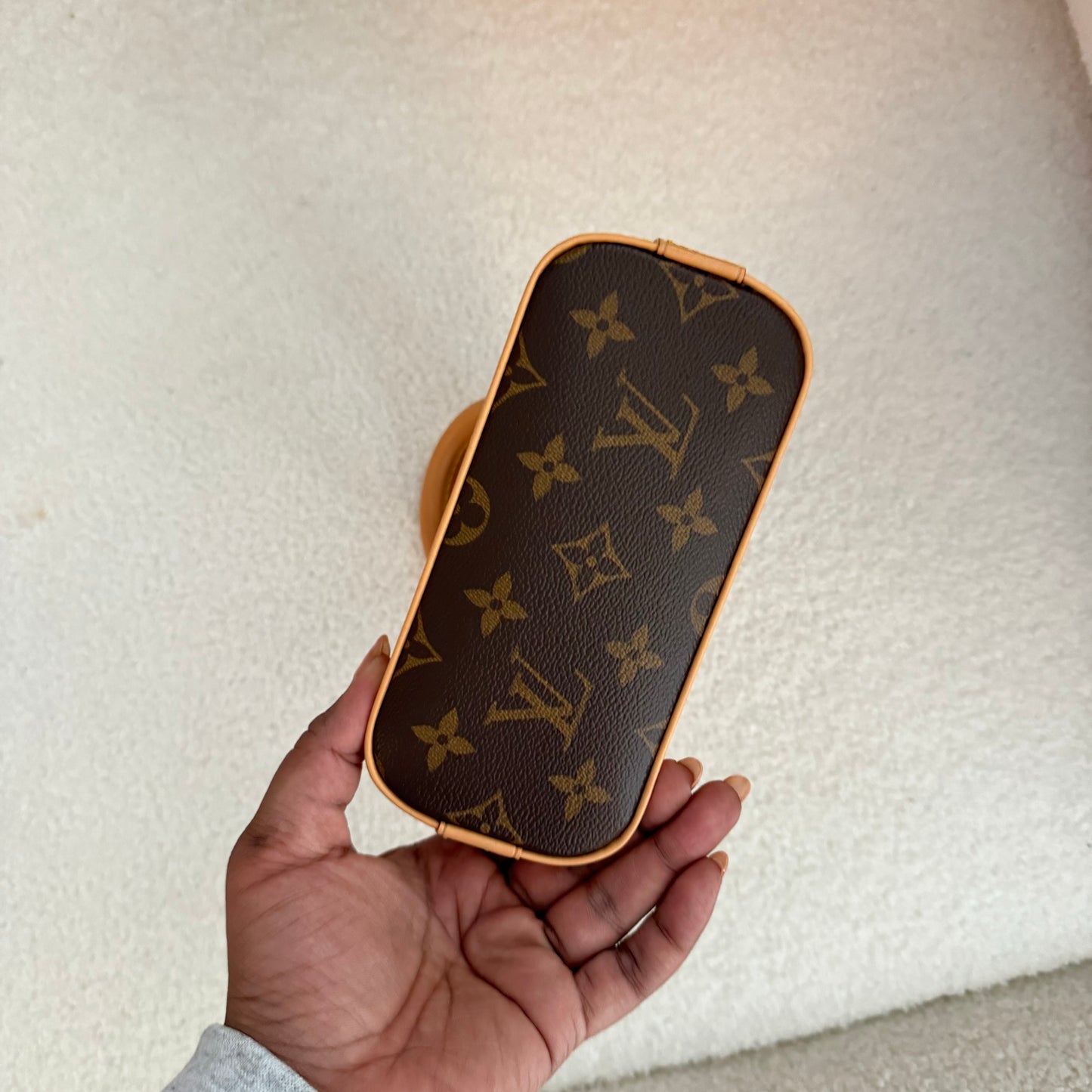 LOUIS VUITTON Monogram Nano Alma