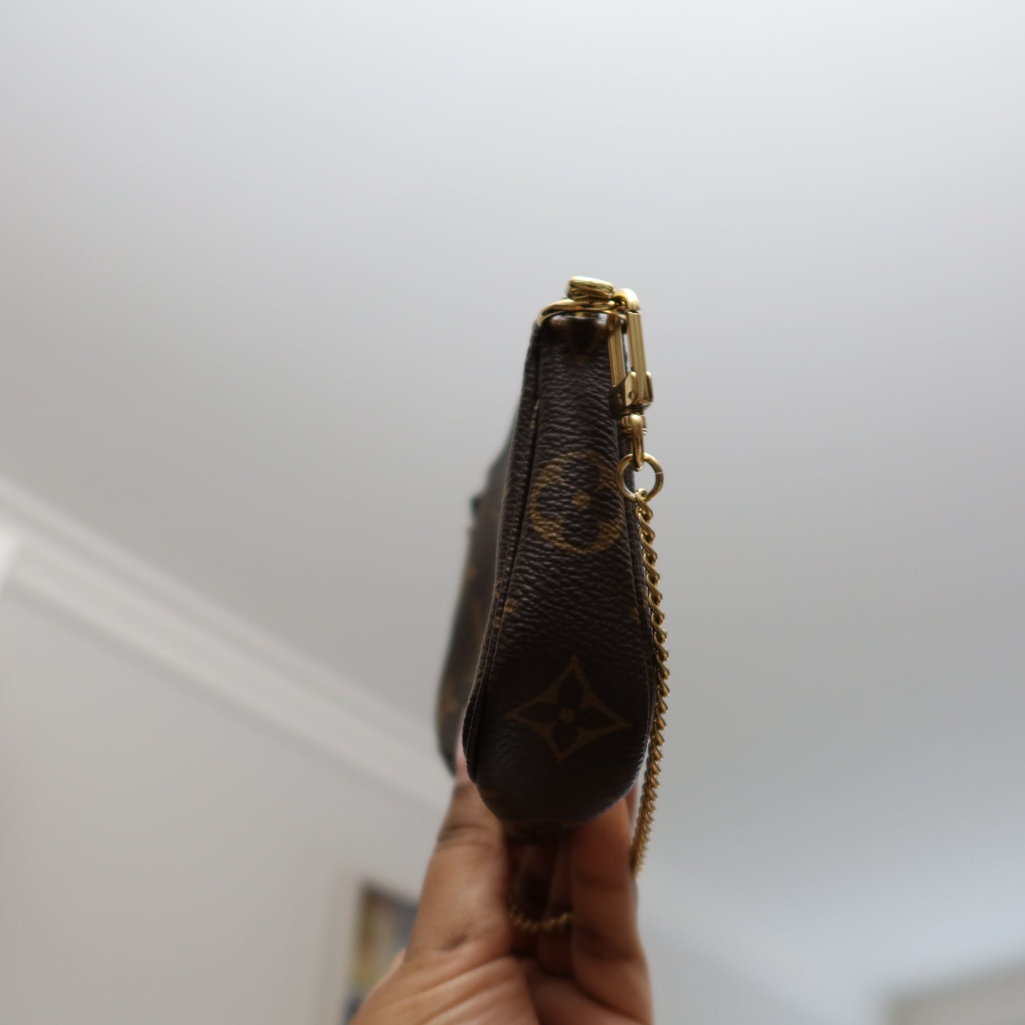 LOUIS VUITTON Monogram Mini Pochette