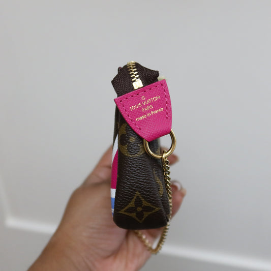 LOUIS VUITTON Monogram Mini Pochette Vivienne