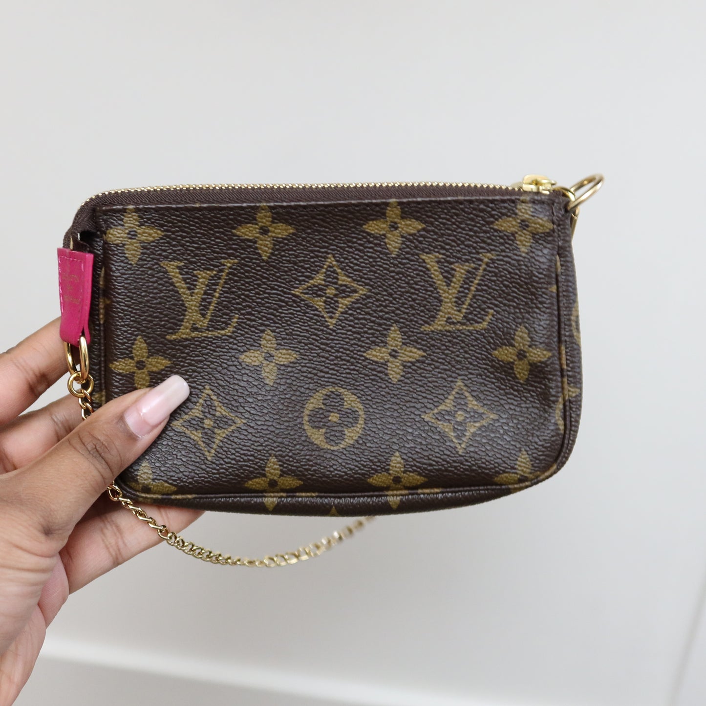 LOUIS VUITTON Monogram Mini Pochette Vivienne