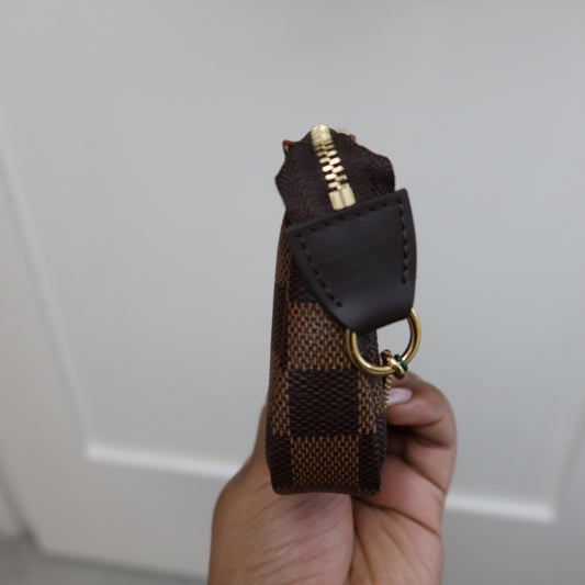 LOUIS VUITTON Damier Ebene Mini Pochette