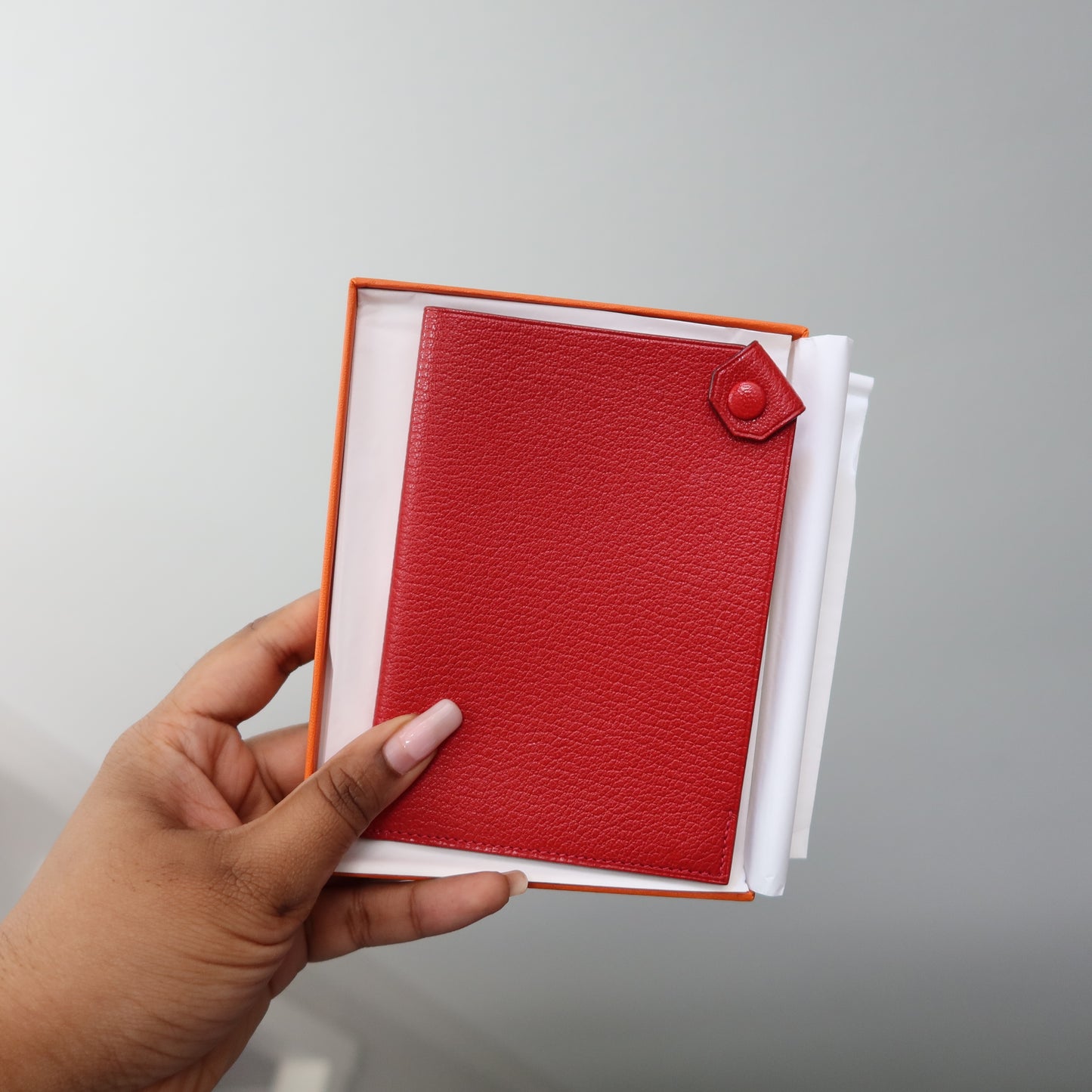 HERMES Tarmac Passport Holder Red