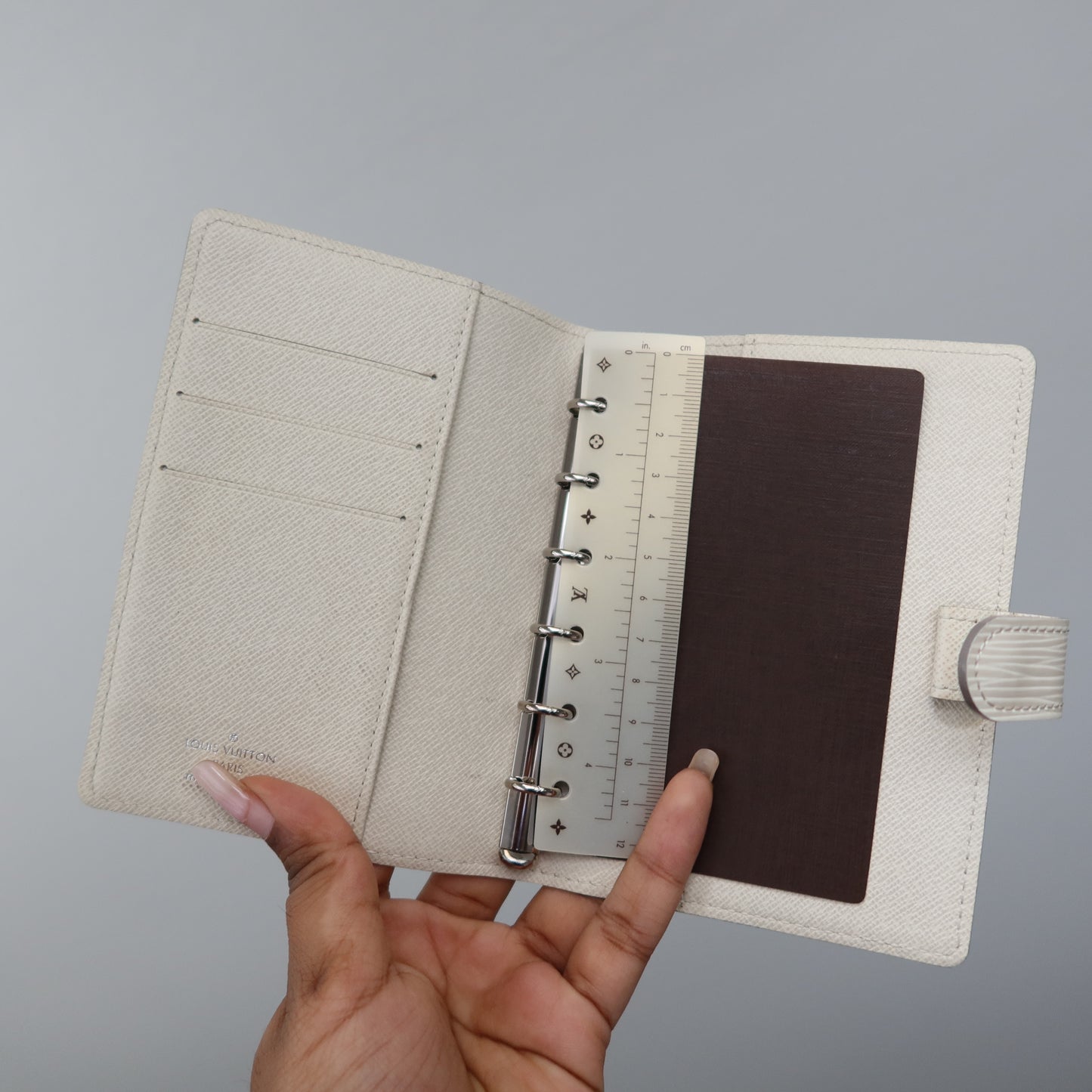 LOUIS VUITTON Cream Epi Leather Agenda MM