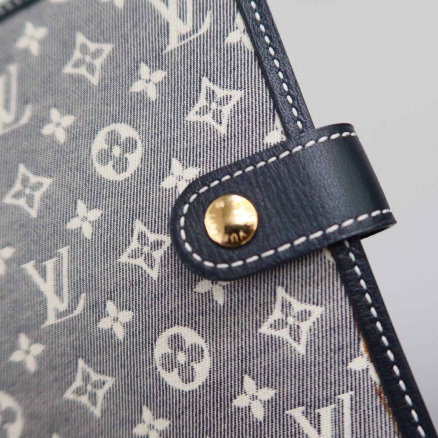 LOUIS VUITTON Mini Lin Navy Agenda MM