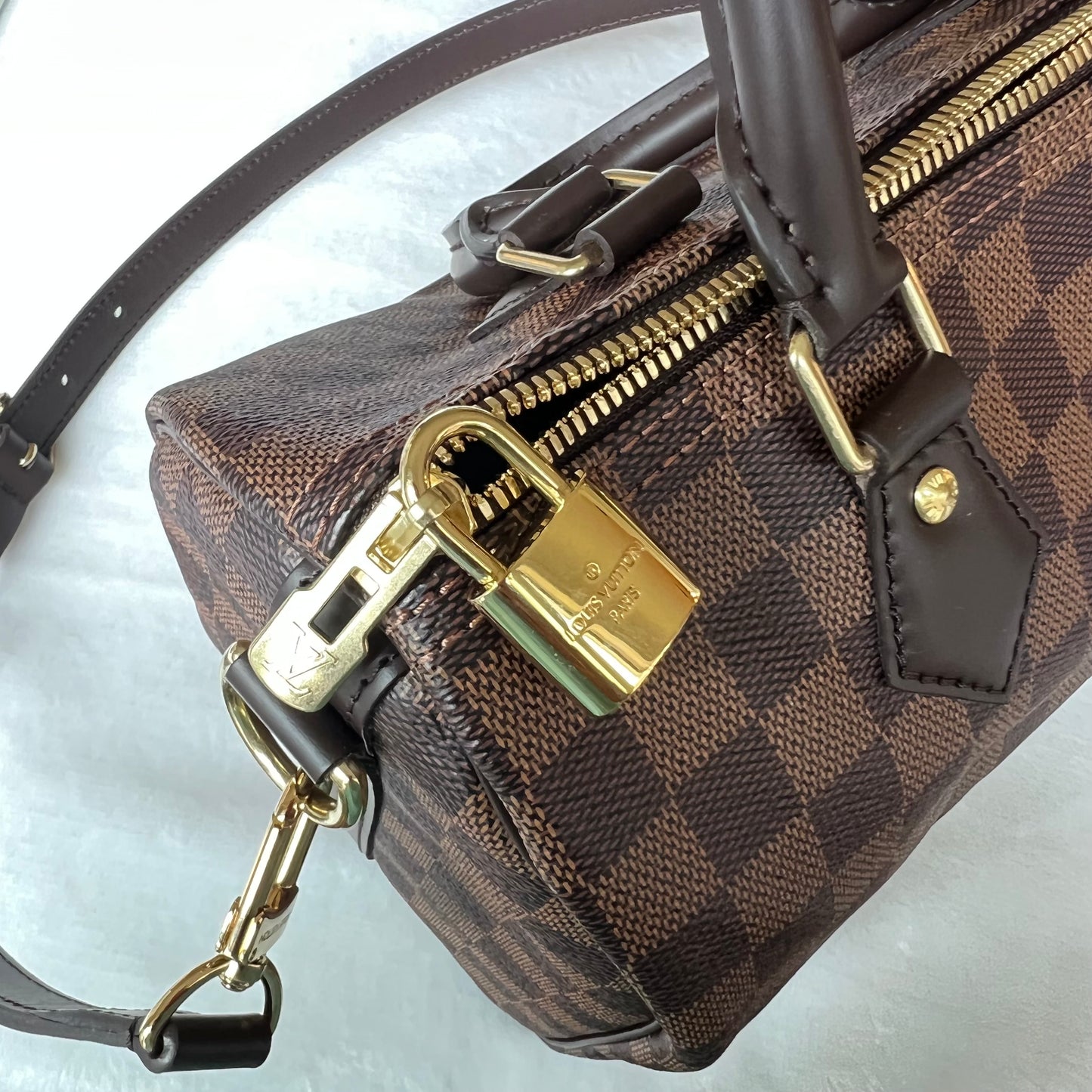 LOUIS VUITTON Damier Ebene Speedy Bandoliere 25
