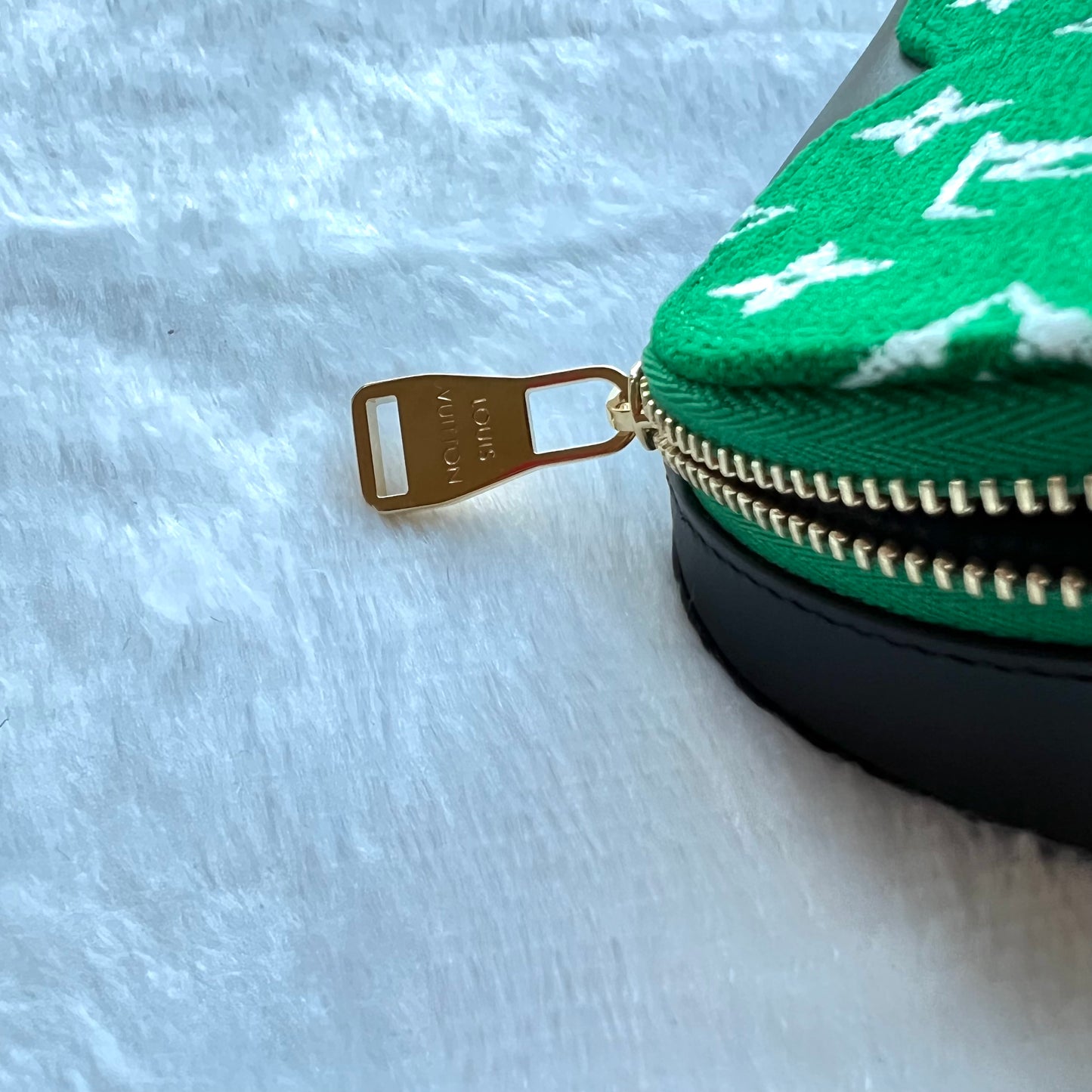 LOUIS VUITTON Match Collection Green Fabric Sunglasses Case GM