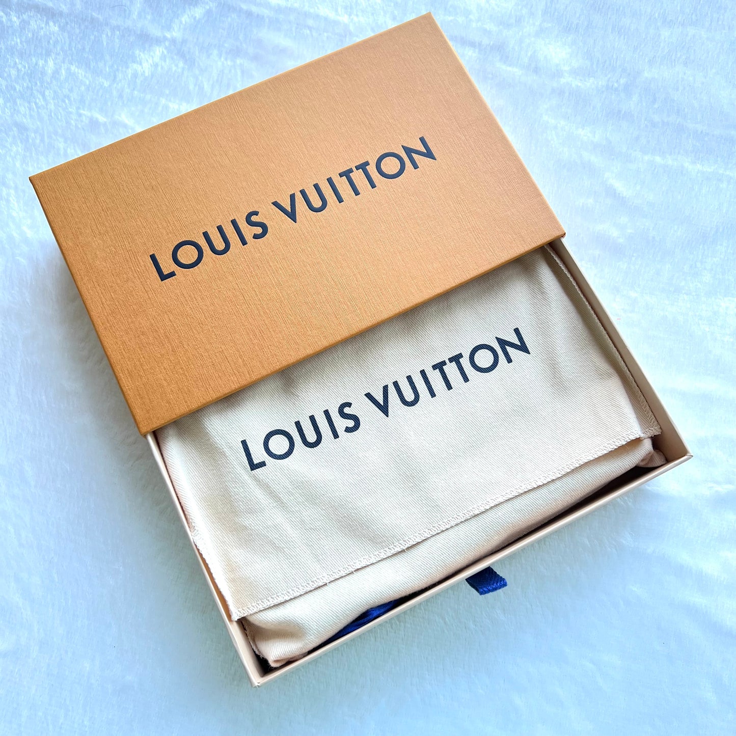 LOUIS VUITTON Black Empreinte Felice Pochette