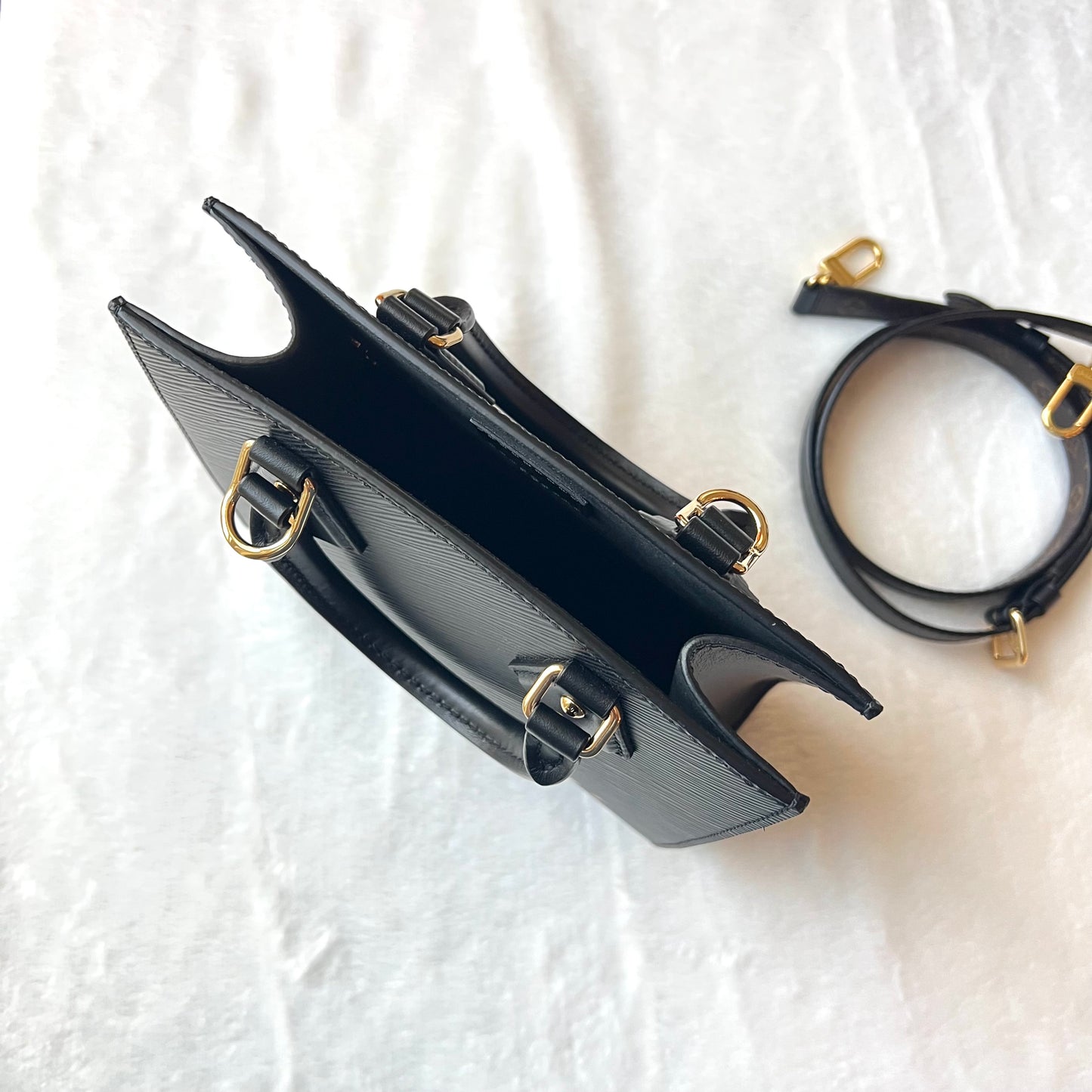 LOUIS VUITTON Black Epi Sac Plat BB