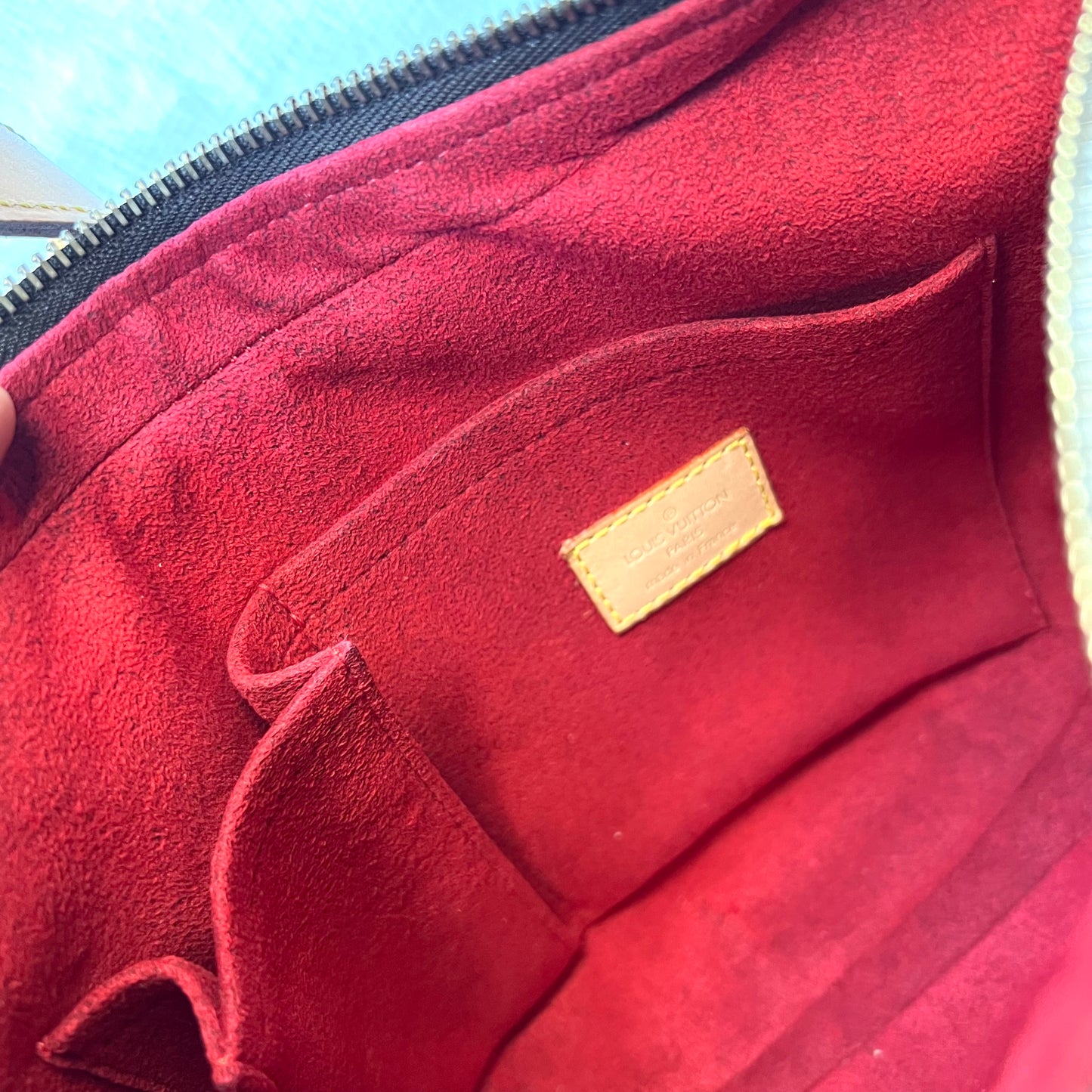LOUIS VUITTON Monogram Croissant MM