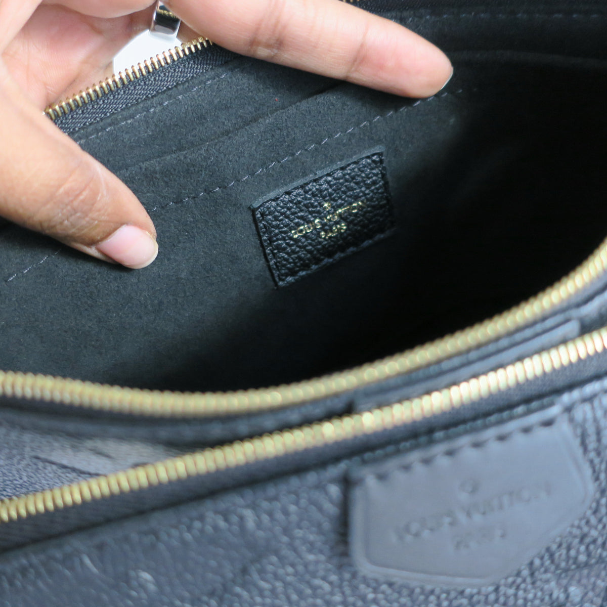 LOUIS VUITTON Black Empreinte Multi Pochette Accessoires