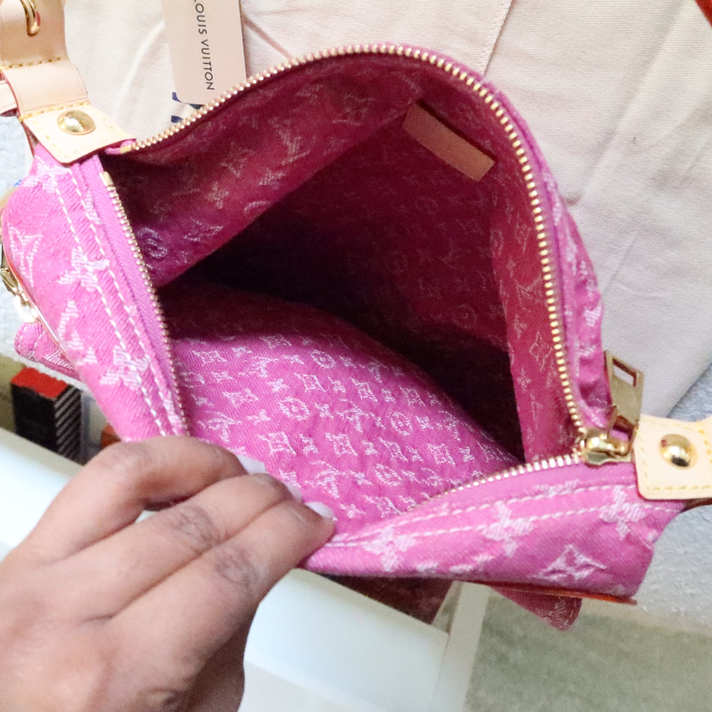 LOUIS VUITTON Fuschia Pink Baggy (new version)